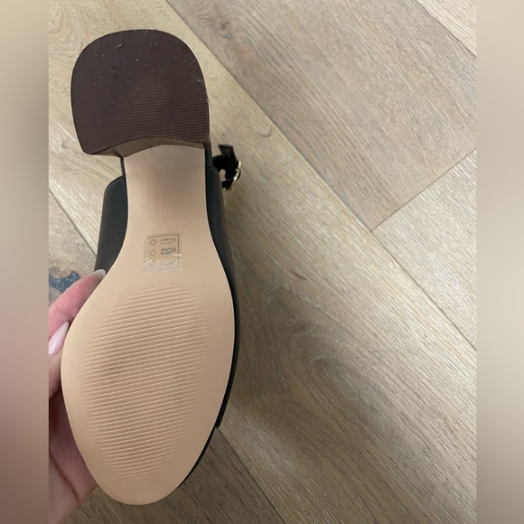 Nine West Chunky Heels - Picture 5 of 5